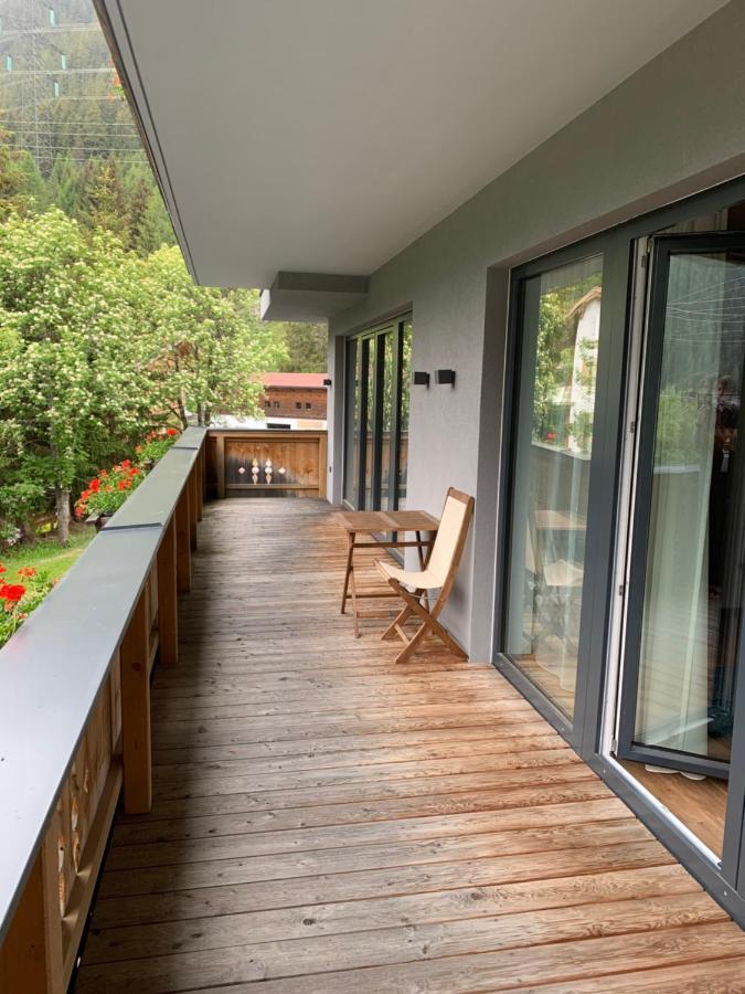 Haus Alt St. Anton Apartamento Sankt Anton am Arlberg Exterior foto